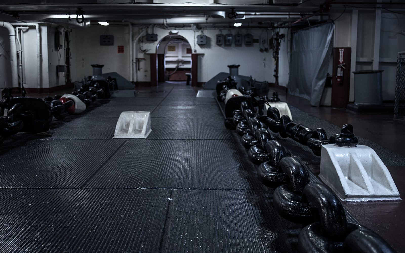 %_tempFileNameSD%20USS%20Midway%20052%