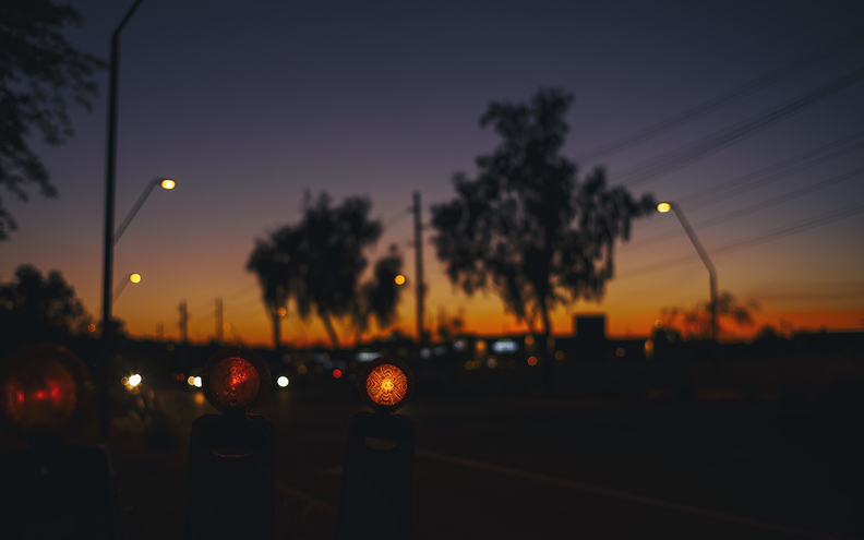 Tempe_Traffic_Lights_after_sunset _02.jpg
