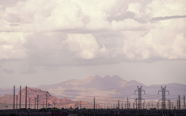 Arizona_Mountains_Power_Lines.jpg
