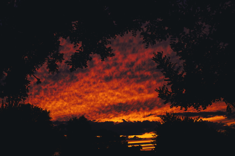 A_sunset_in_Tempe.jpg