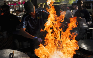 Tempe Festival of the Arts Spring 2019 Island Noodles Fire in the Hole 01-1