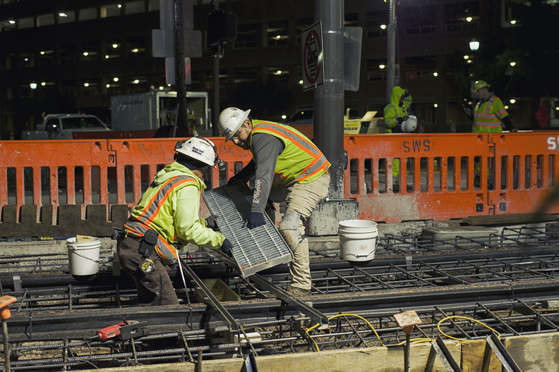Tempe_Streetcar_Construction_Stacy_Witbeck_Workers_Night_Railway_Frog_12.jpg