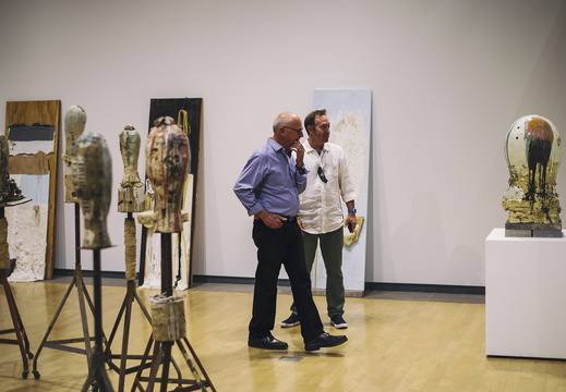 Arizona Phoenix Art Museum Sculptures People discussion