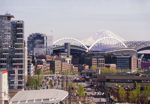 Seattle Waterfront Mount Rainier 2k